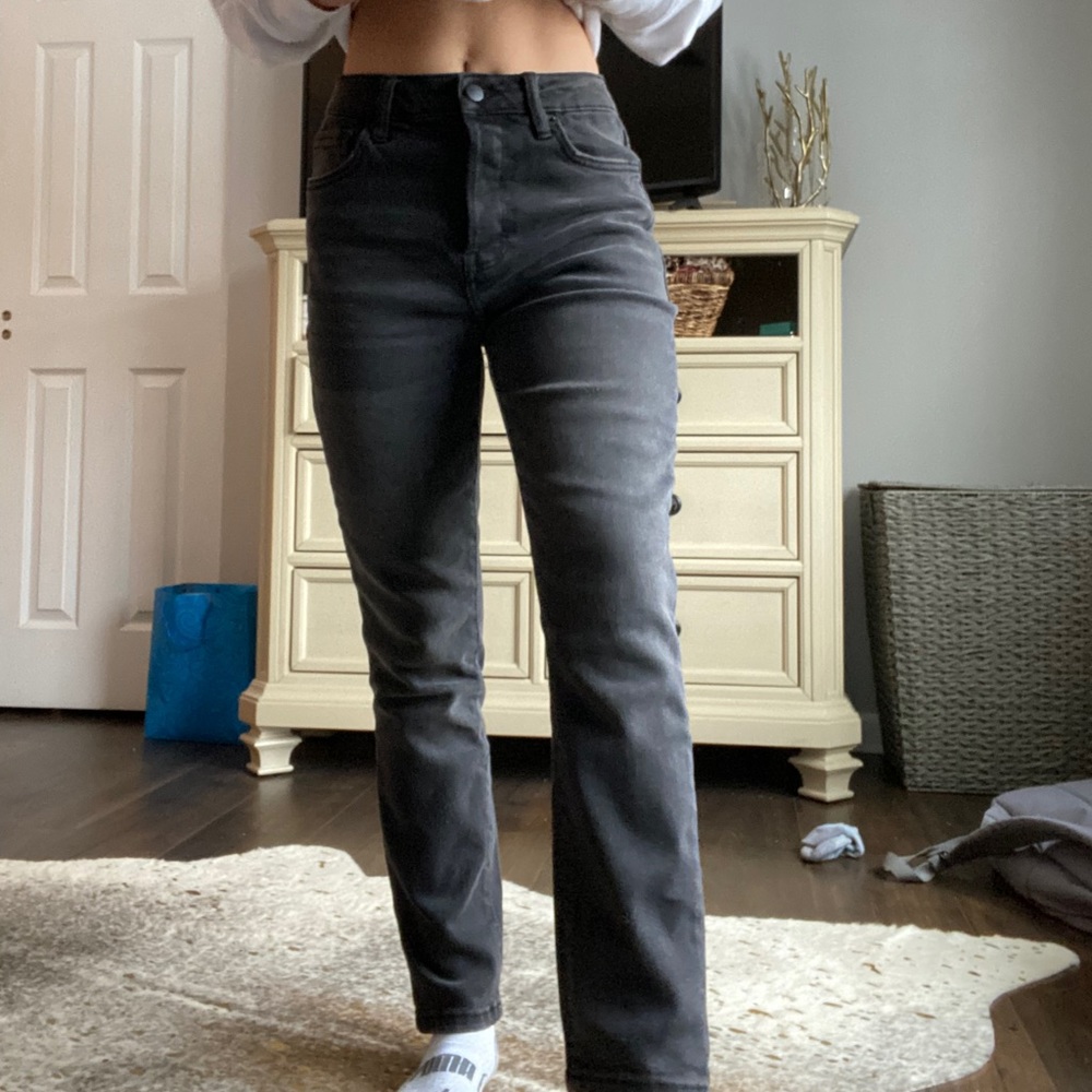 High waisted black mom jeans